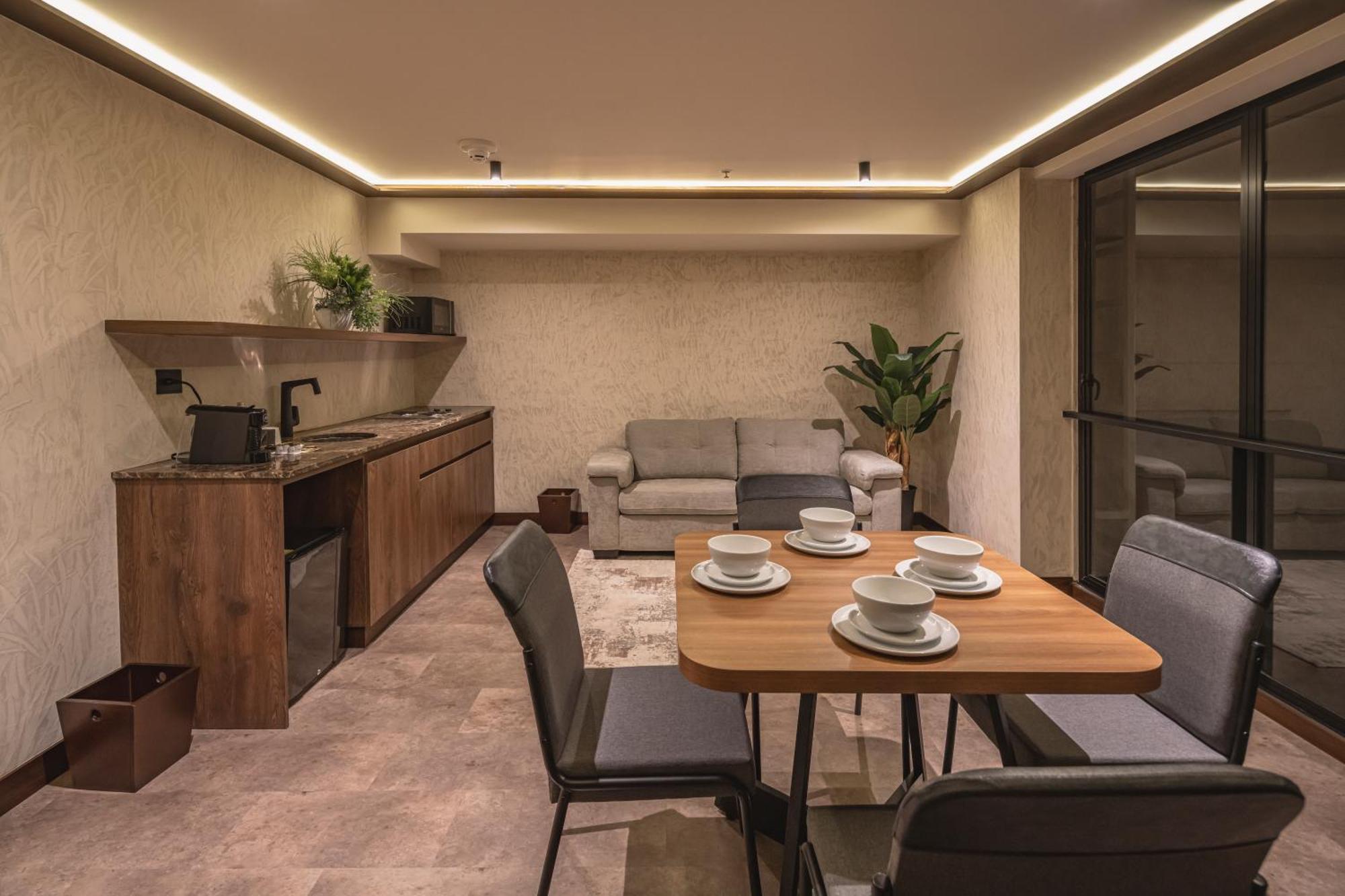 Hotel Golden Valley 4*